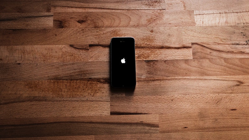 Teknoloji Devi Apple, Yeni iPhone Modelini Tanıttı Lorem ipsum gibi yapay
