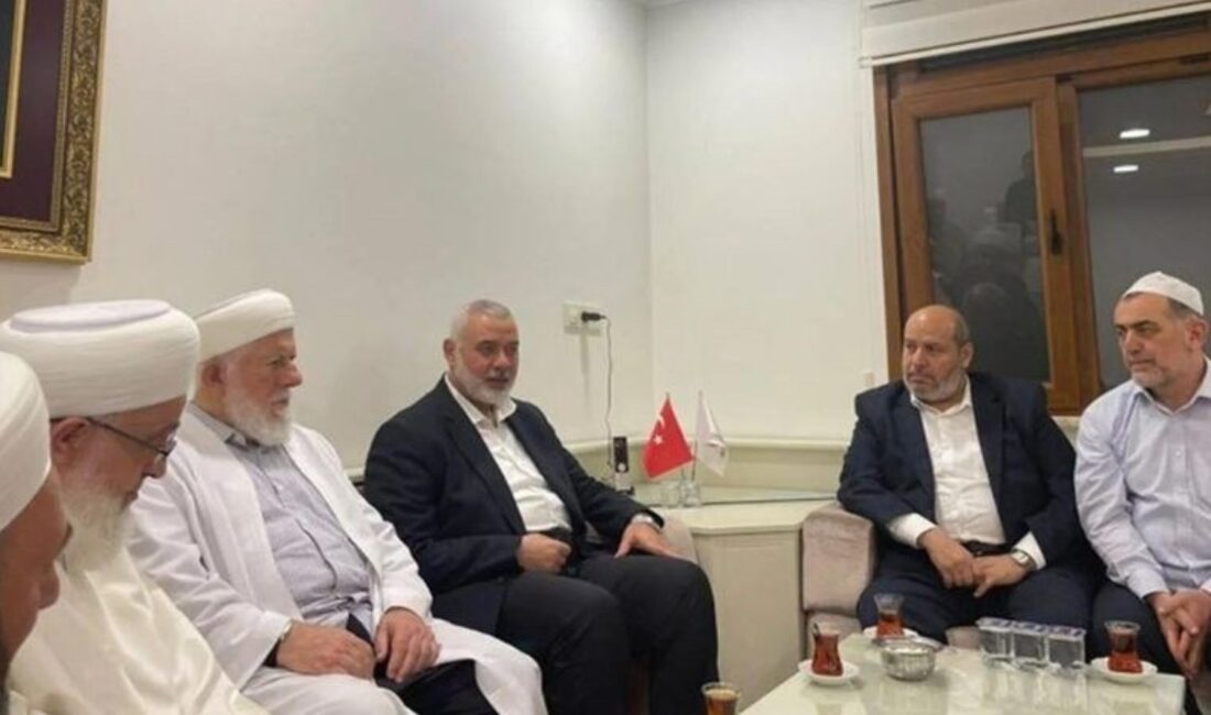 Hamas Lideri İsmail Haniye, cemaat lideri Hasan Kılıç'ın ölümü nedeniyle