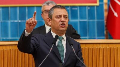 CHP Genel Başkanı Özgür Özel, Boğaziçi Üniversitesi eski rektörü Prof.