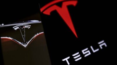 ABD'li elektrikli otomobil üreticisi Tesla'nın net karı, küresel çapta düşen